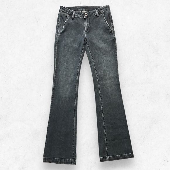 BCBGMaxAzria Jeans Women's‎ Size 25 Style Bella Low Rise Dark Wash Flared - Picture 1 of 8